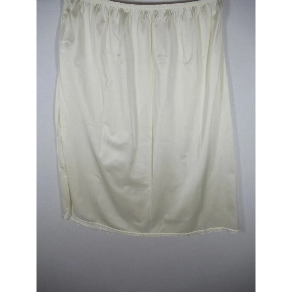 6 Vintage Satin Half Slips Lot Size XL Nylon Skirt Bali Vassarette Bestform
